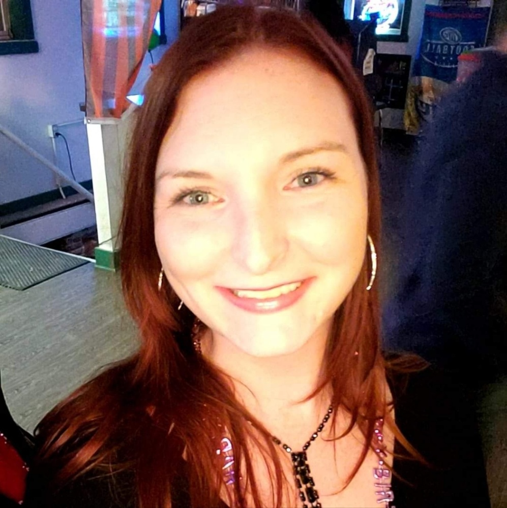 Meet your Posher, Alicia